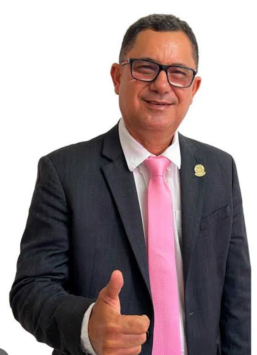 Aprovada pela Câmara projeto que prevê películas no transporte público de Salvador, entenda