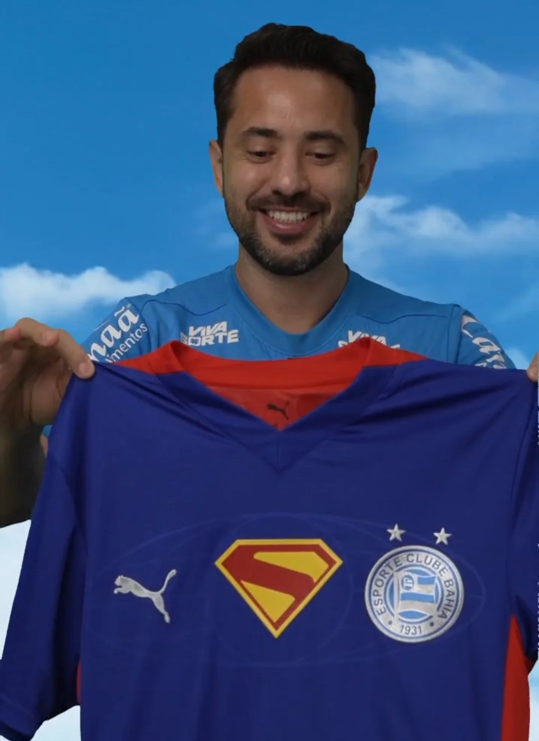 Bahia lança camisa inédita do Superman em parceria com Warner Bros. e Puma