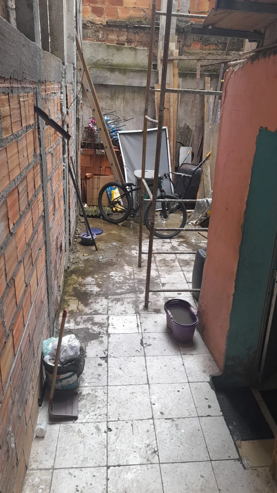 Denúncia: Vejam a situação do módulo conforto da Sussuarana