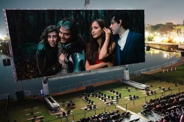VAI LEVAR QUEM? Cinema a céu aberto chega em Salvador com super tela e atrações variadas