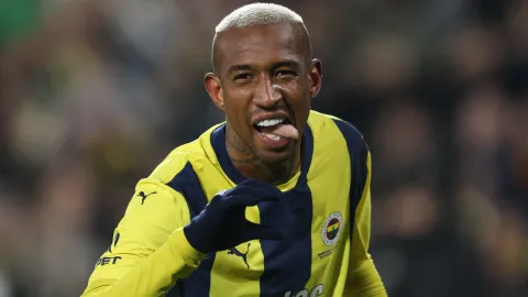 Anderson Talisca aceita reduzir salário e fica perto de fechar com o Flamengo — meia dá moral ao Rubro-Negro e deixa o Bahia no passado