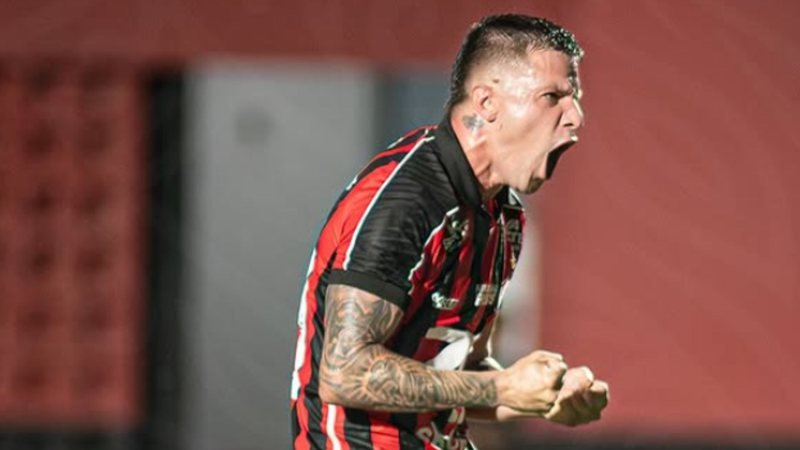 Vitória bate o Remo na estreia do Brasileirão e quebra jejum de 16 anos