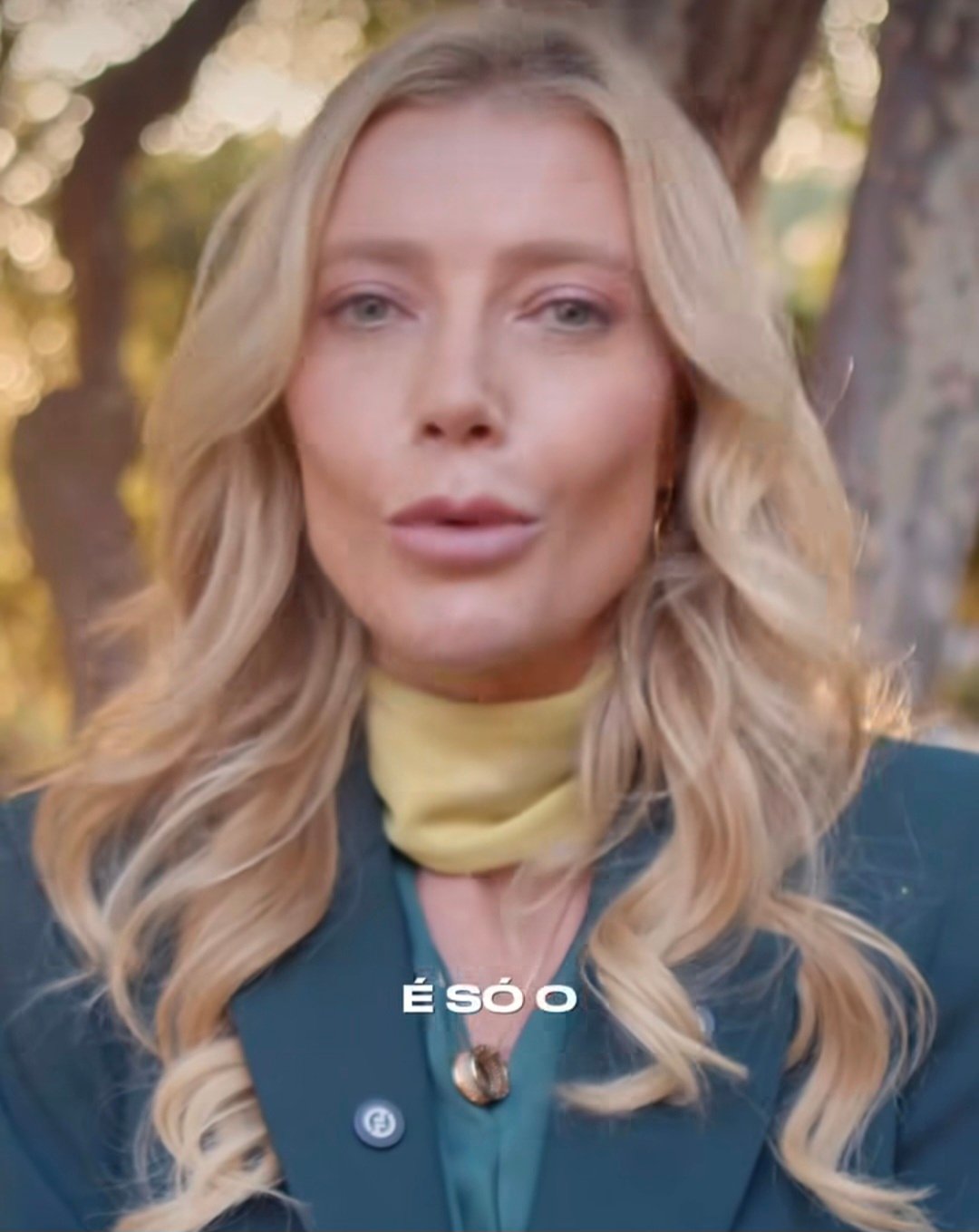 A cantora Luiza anuncia novo rumo na carreira , na música gospel