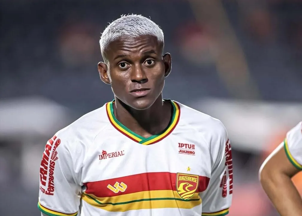 Vitória fecha contratação de destaque do Baianão; saiba quem é