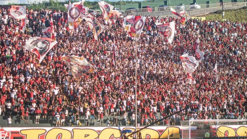 Vitória chega ao maior número de sócios-torcedores da história do clube; confira