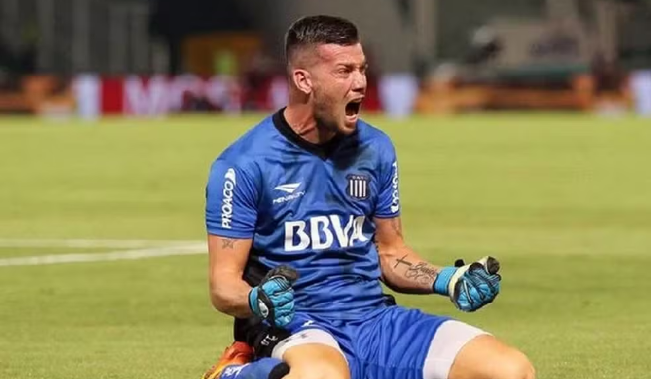 Bahia acerta com goleiro argentino, diz jornalista