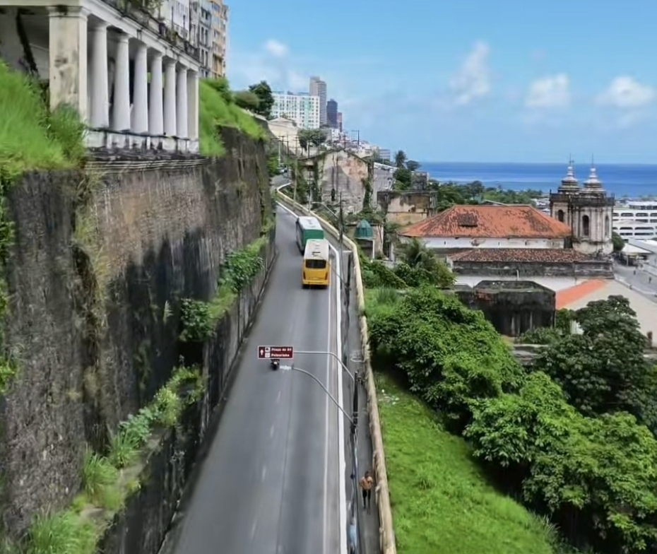 Saiba quais as linhas de ônibus serão afetadas com a Interdição Temporária da Ladeira da Montanha desta sexta (10)