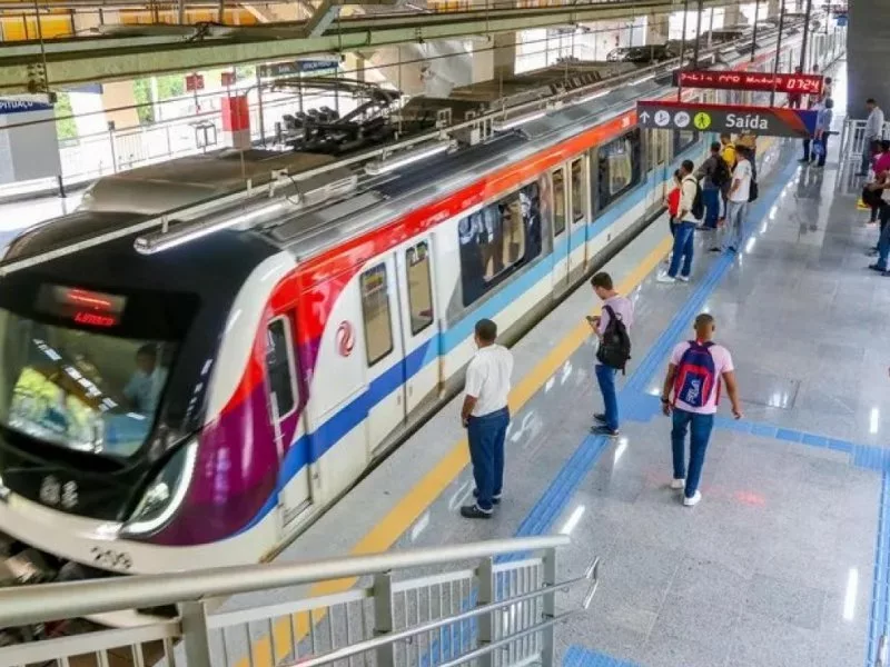 Vagão Lilás volta a valer no metrô de Salvador após decisão do TJ-BA