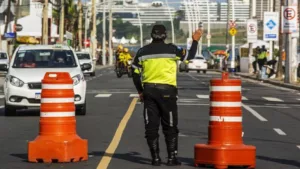 Transalvador testa câmeras com IA para flagrar infrações