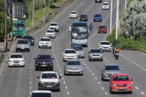 Governo amplia limite de financiamento para motoristas de app e taxistas