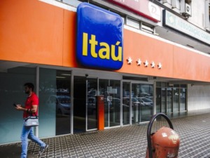 Itaú leiloa 8 imóveis na Bahia com lances a partir de R$ 80 mil; veja lista