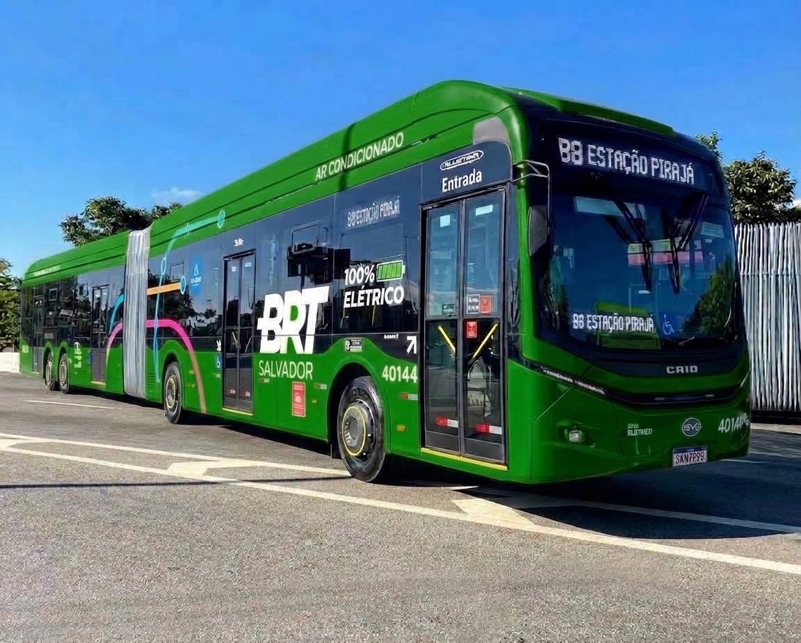 Salvador terá dez novos ônibus elétricos articulados para expansão do BRT Salvador
