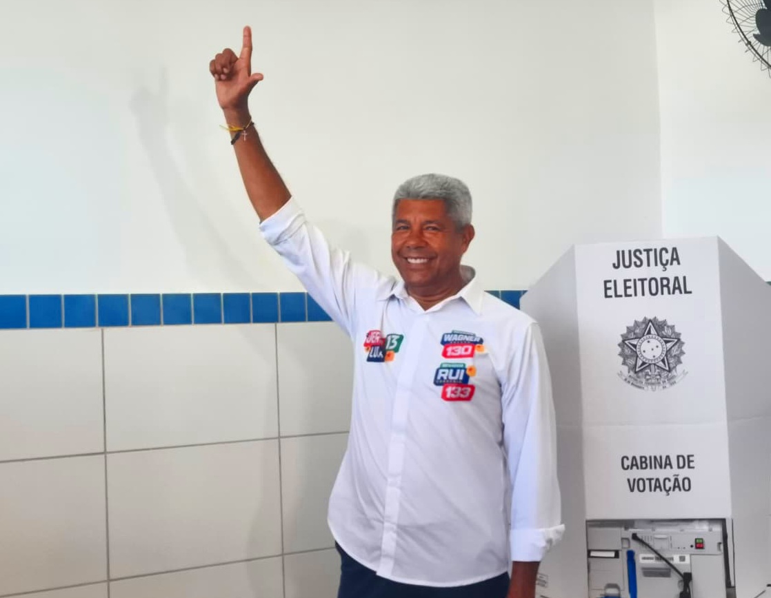 Jerônimo Rodrigues é reeleito governador da Bahia no 1º turno