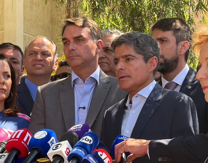 Assista ACM Neto anuncia mobilização na Bahia em apoio a Flávio Bolsonaro