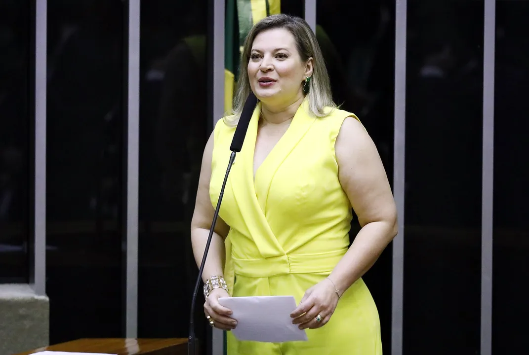 Ex-bolsonarista declara voto em Lula e dispara: “Família Bolsonaro é capaz de mandar matar”