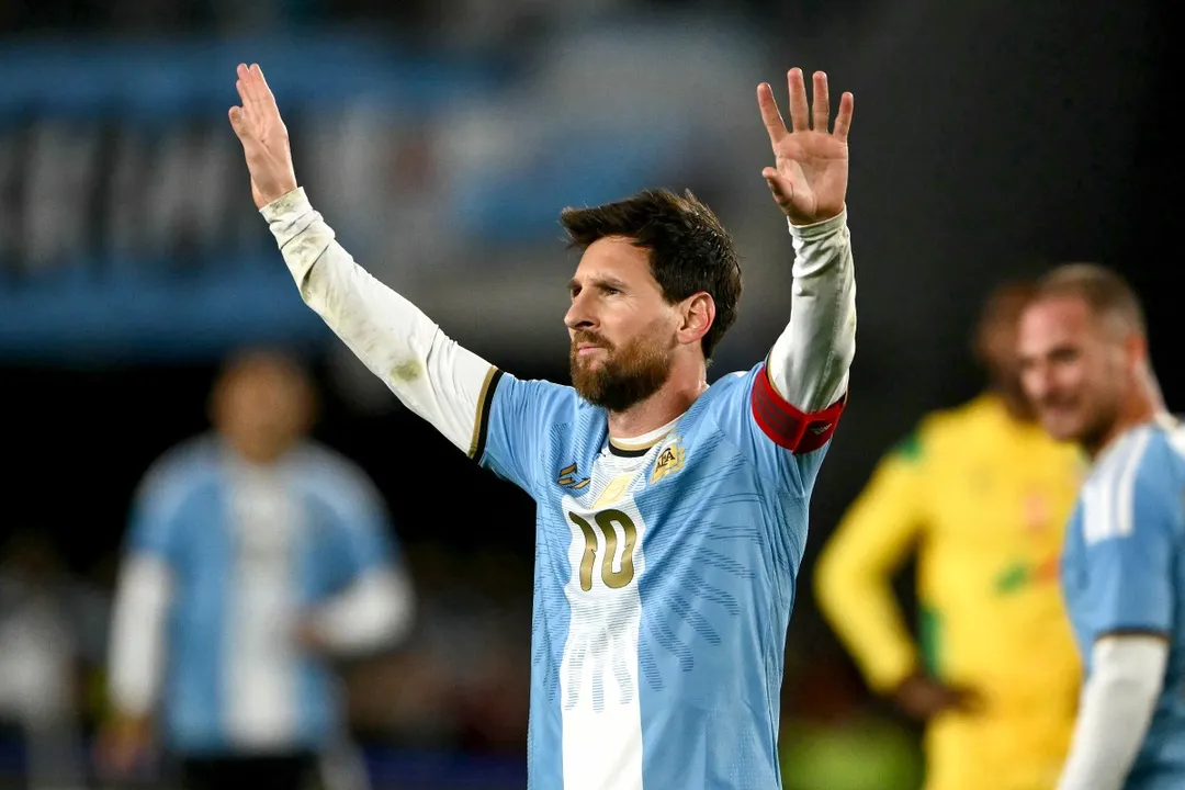 Lionel Messi se despede da Argentina com vitória por 3 a 0 sobre Benin