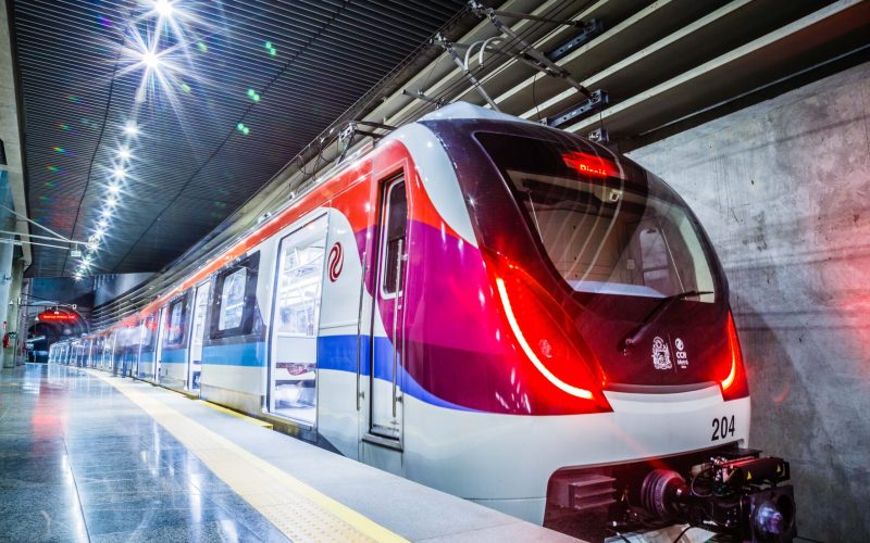 Linha 1 do metrô de Salvador para nesta manhã (13)
