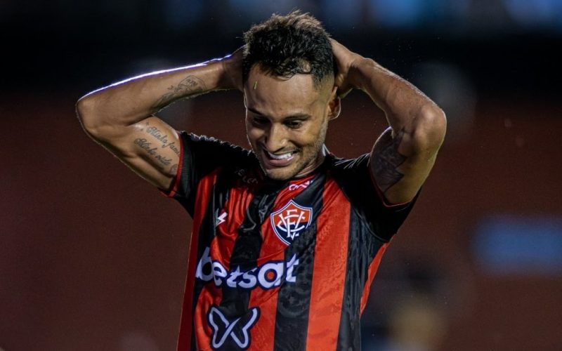 Mateus Gonçalves ex-jogador do Vitória é preso, confira