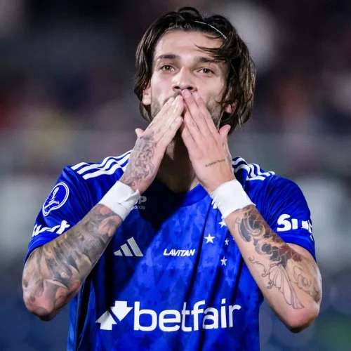 Vitória e outros times mira reforços do Cruzeiro, o Lautaro Díaz e Mateo Gamarra