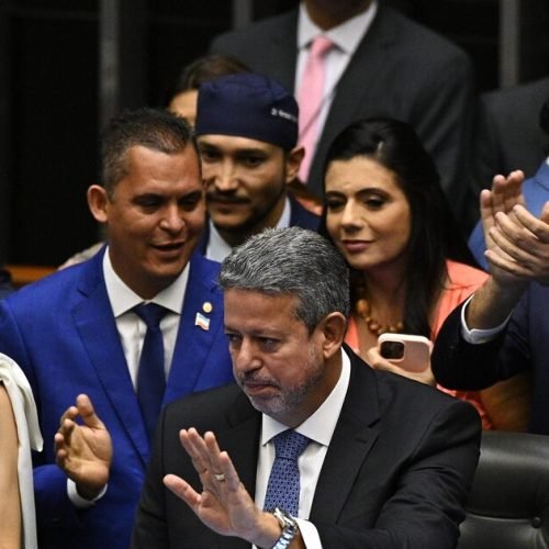 Entenda a proposta que pode permitir jornada 7×0 e retirar folgas semanais dos trabalhadores