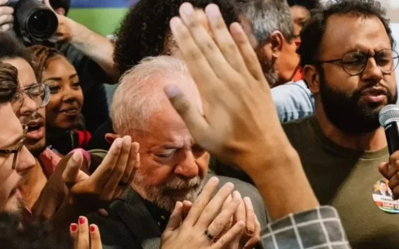 Veja novo documentário trata da política e a religião com participação de Lula e Bolsonaro