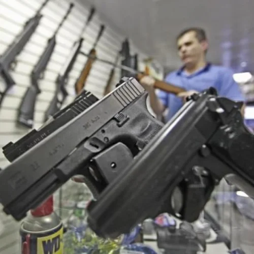 No governo Lula a compra de armas cai 91%