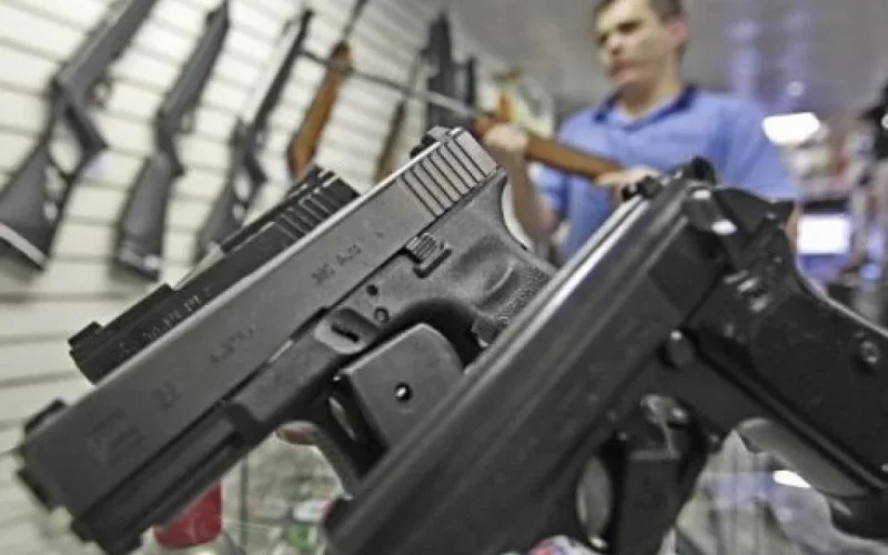 No governo Lula a compra de armas cai 91%