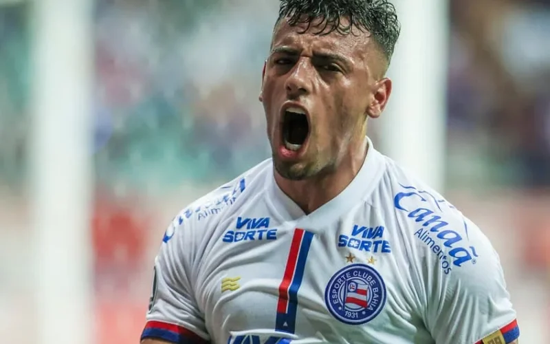 Ajax faz sondagem milionária por Lucho Rodríguez, mas Bahia mantém postura firme e recusa oferta