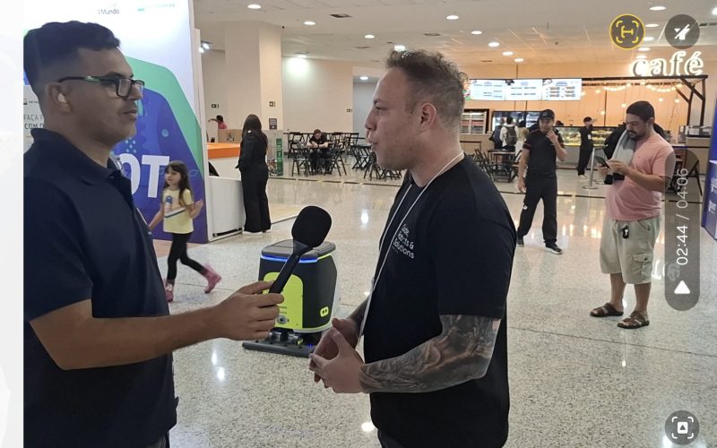 Robôs e inteligência artificial da Temi e da Robotec já fazem parte da rotina dos brasileiros