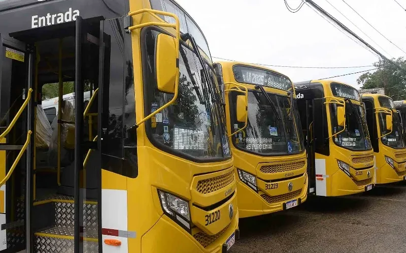 Treze linhas de ônibus de Salvador recebem reforço a partir desta terça (22); novas rotas são criadas