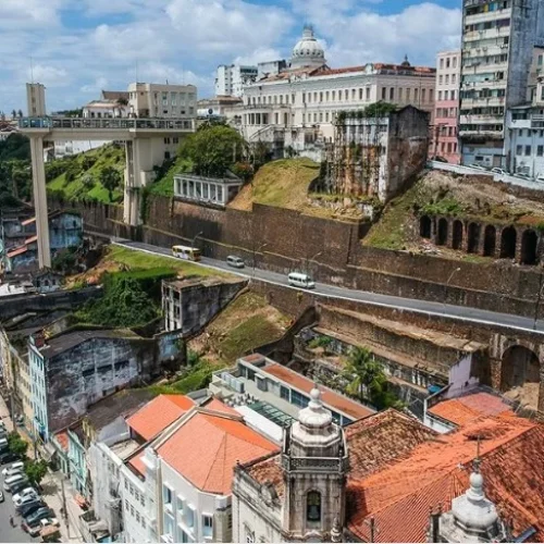 Ladeira da Montanha volta a receber ônibus a partir desta terça-feira em Salvador