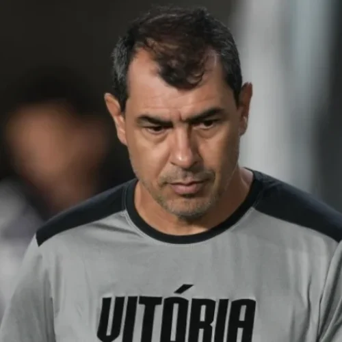Antes de demissão no Vitória, Carille pediu desculpas: ‘Pior derrota da minha vida’