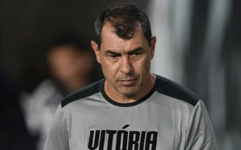 Antes de demissão no Vitória, Carille pediu desculpas: ‘Pior derrota da minha vida’