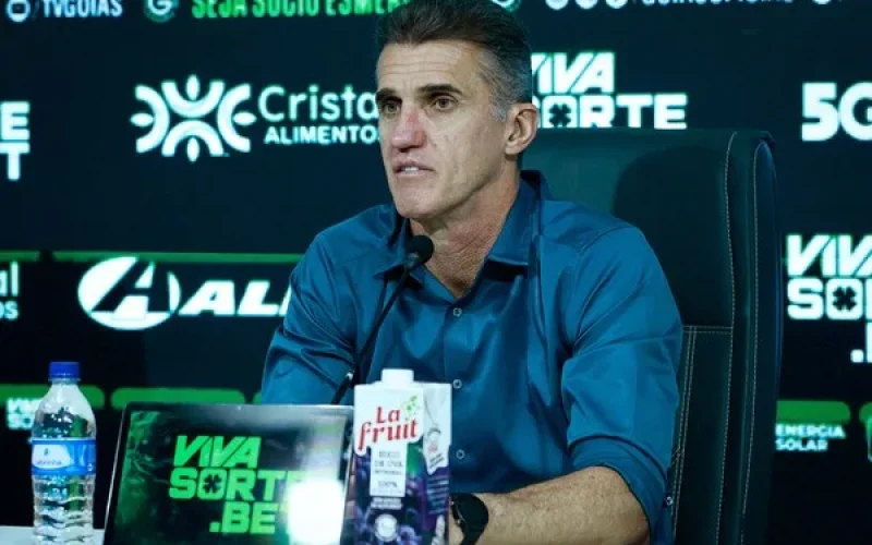Vagner Mancini recusa proposta feita pelo Vitória e segue no Goiás
