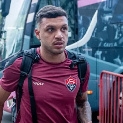 Vitória acerta venda de ex-Cruzeiro para o futebol europeu