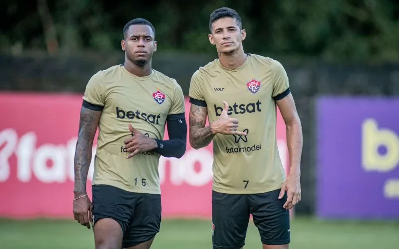 Vitória define retornos de Camutanga e Dudu