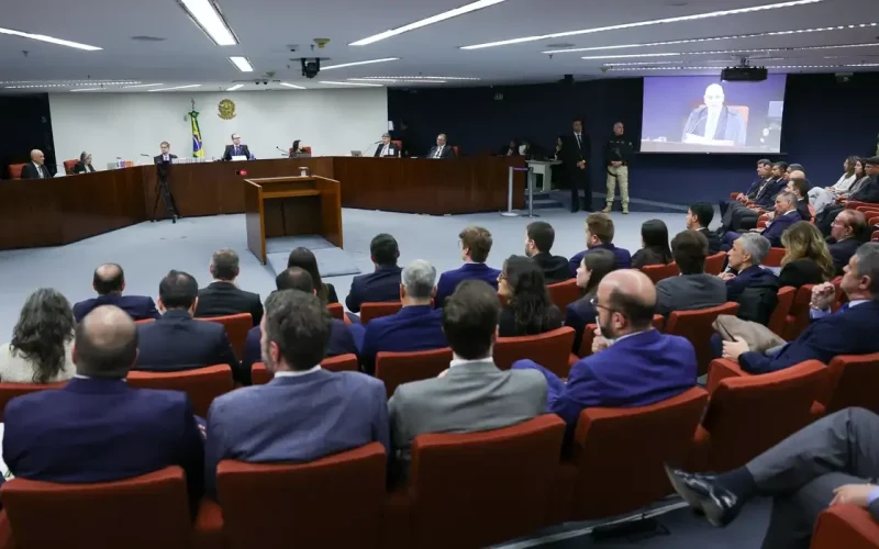 Entenda como foi o 1° dia do julgamento da Trama do Golpe
