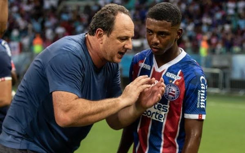 Técnico do sub-20 pede  paciência a torcida do Bahia e avaliar a joia da base Roger Gabriel.