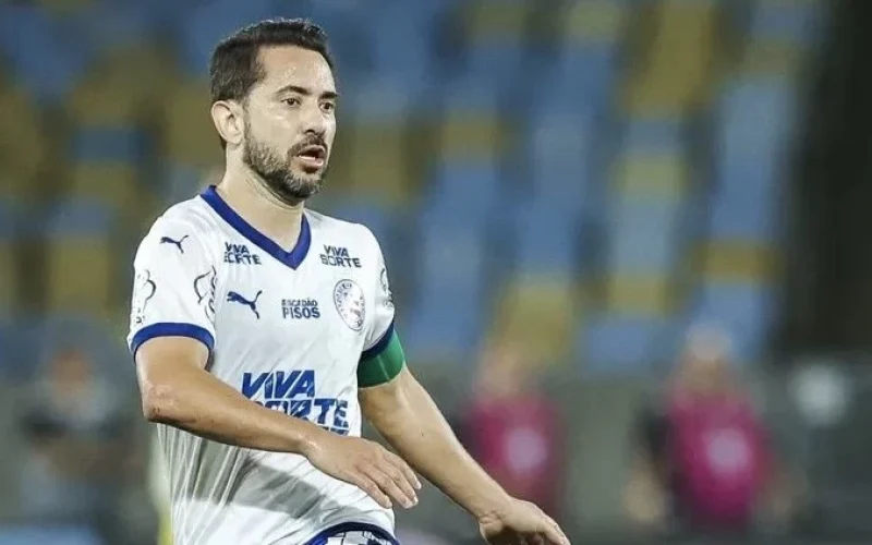 CASO EVERTON RIBEIRO: Oncologista fala sobre câncer de tireoide e tempo de recuperação