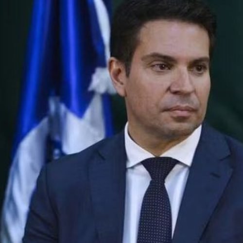 Hugo Motta toma decisão radical após Ramagem ser declarado foragido