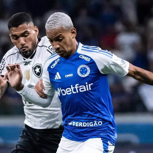 Botafogo tropeça e Bahia volta a depender só de si no Brasileirão