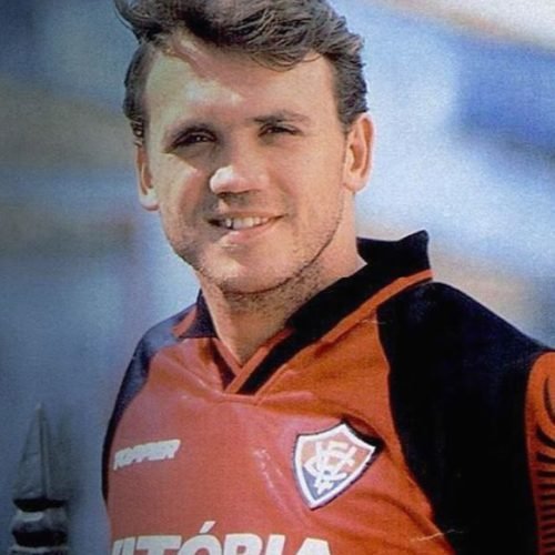 Assista o ídolo do Vitória Petković anuncia seu apoio nas eleições presidenciais do clube