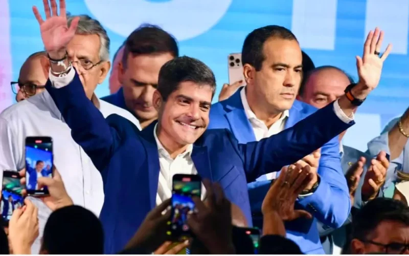 “Sou candidato a governador da Bahia”, anuncia ACM Neto