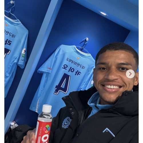 Vitória desiste de contratar zagueiro após reprovação nos exames médicos; saiba quem