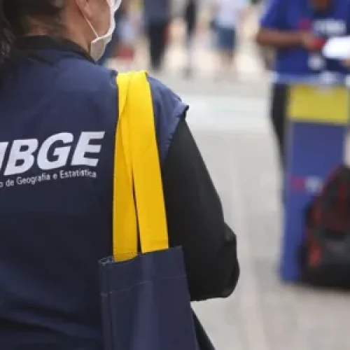 Censo 2026: IBGE vai contratar 39 mil pessoas; veja como participar
