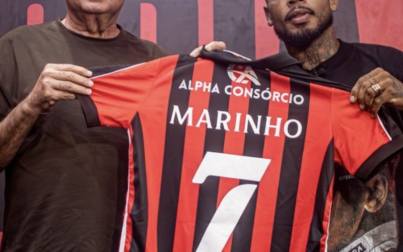 Marinho disse que não se vê como ídolo e destacou o desejo de fazer ainda mais história no clube