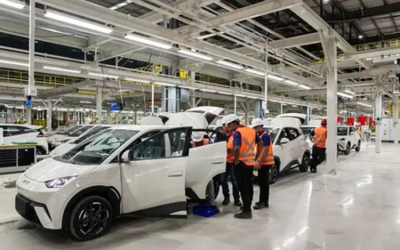 BYD anuncia 3 mil novos empregos para fábrica de Camaçari