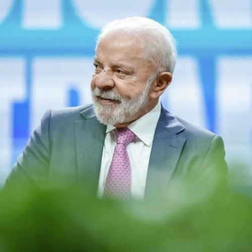 Lula diz não querer impor ‘na marra’ subsídio para baratear diesel aos governadores e que insistirá no acordo