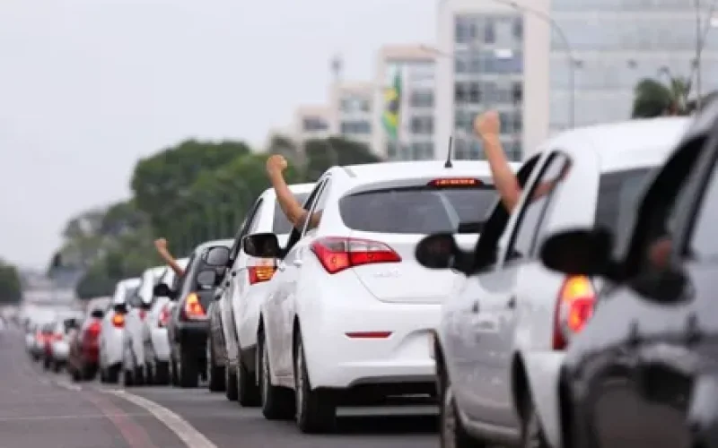 Motoristas por app convocam paralisação e prometem parar Salvador nesta terça