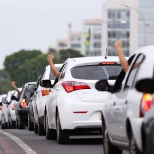 Motoristas por app convocam paralisação e prometem parar Salvador nesta terça